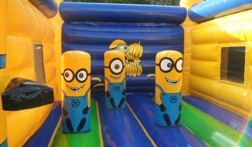 Minions springkasteel