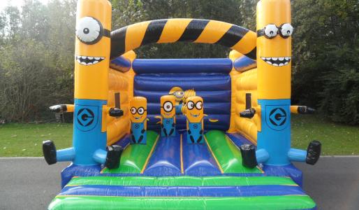 Minions springkasteel